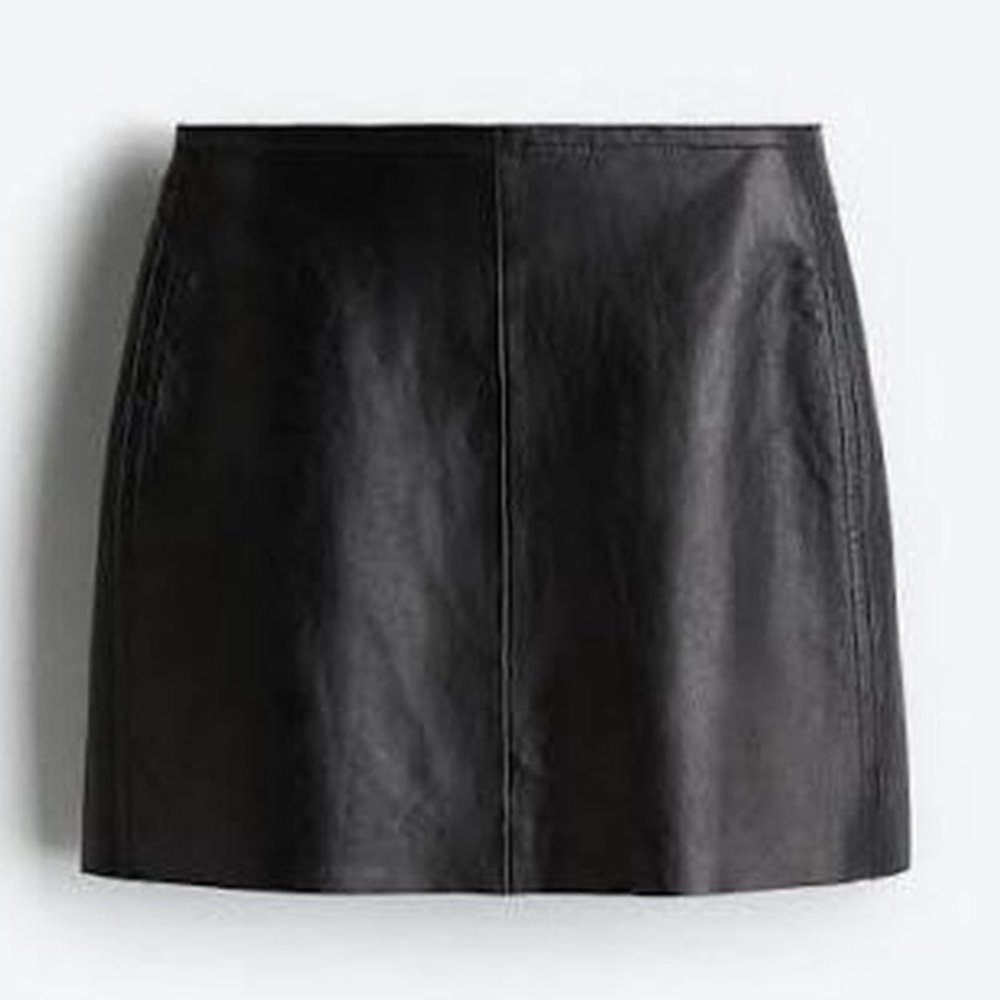 H&M Black Faux Leather 15" Lined Mini Skirt size 8